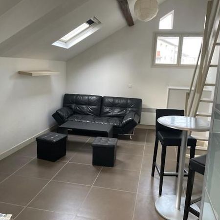 Appartements Sympas Et Confortables Proche De Paris Нантер Екстериор снимка